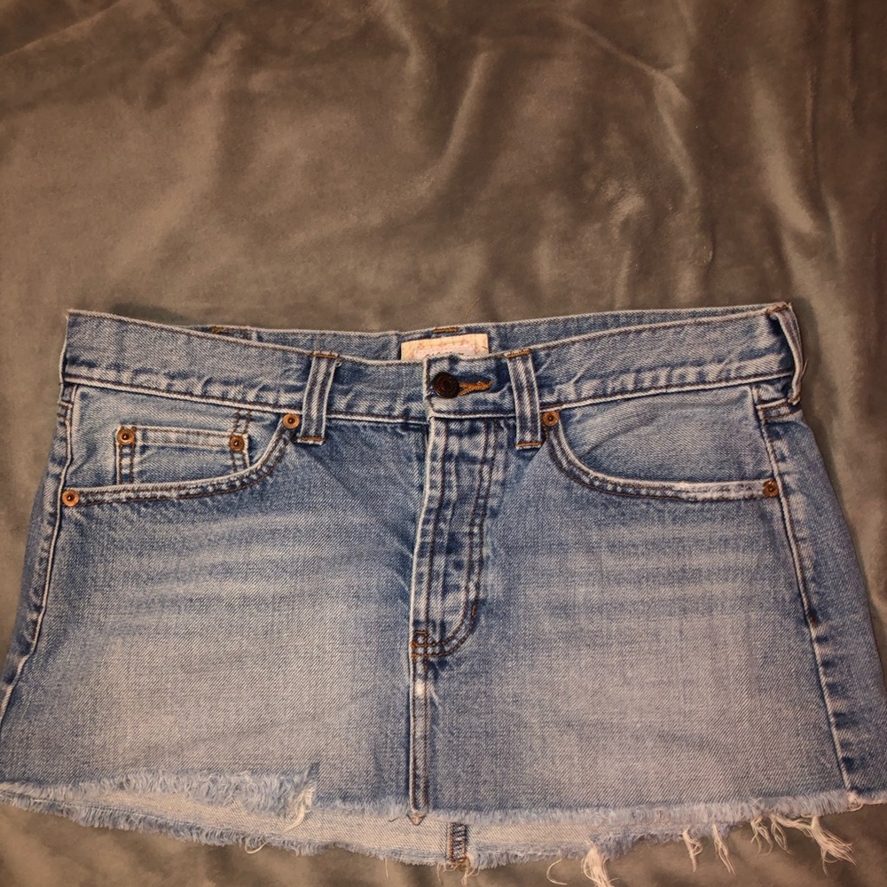 Light wash jean skirt